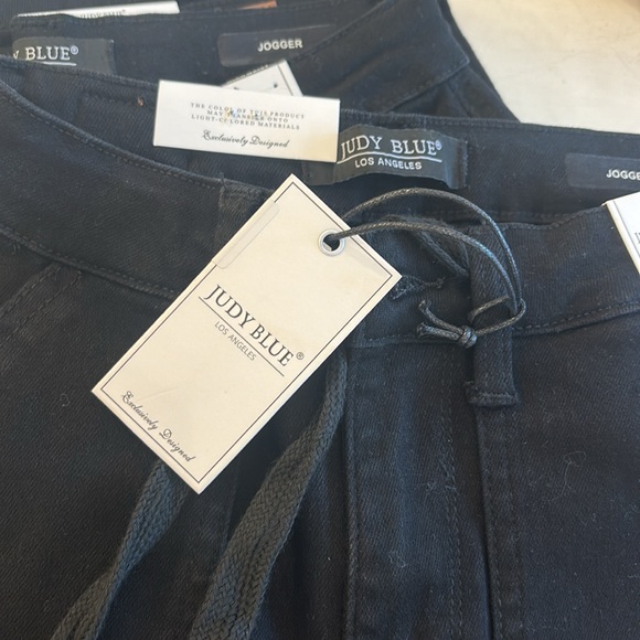 Jet Black Judy Blue Jogger Jeans NWT - Picture 5 of 7